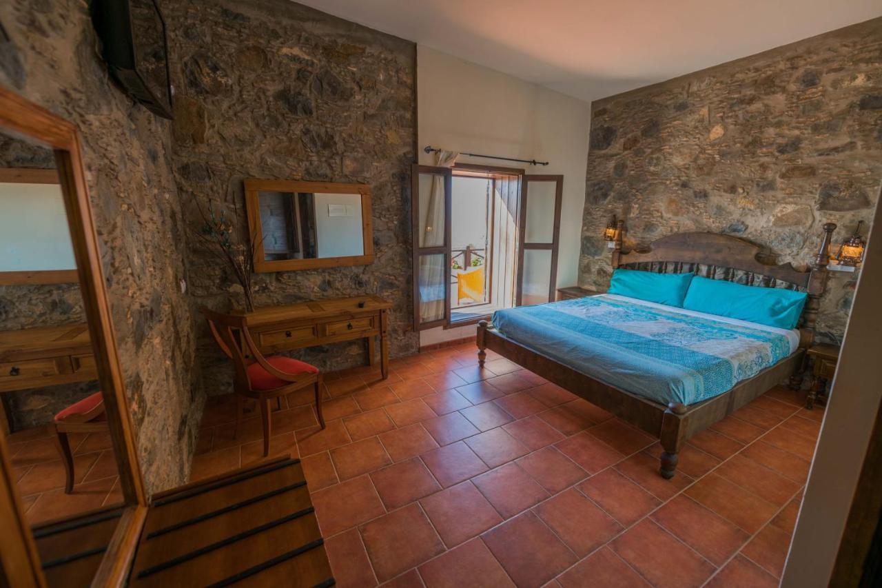Hotel Rural Huerto Viejo Tesejerague エクステリア 写真