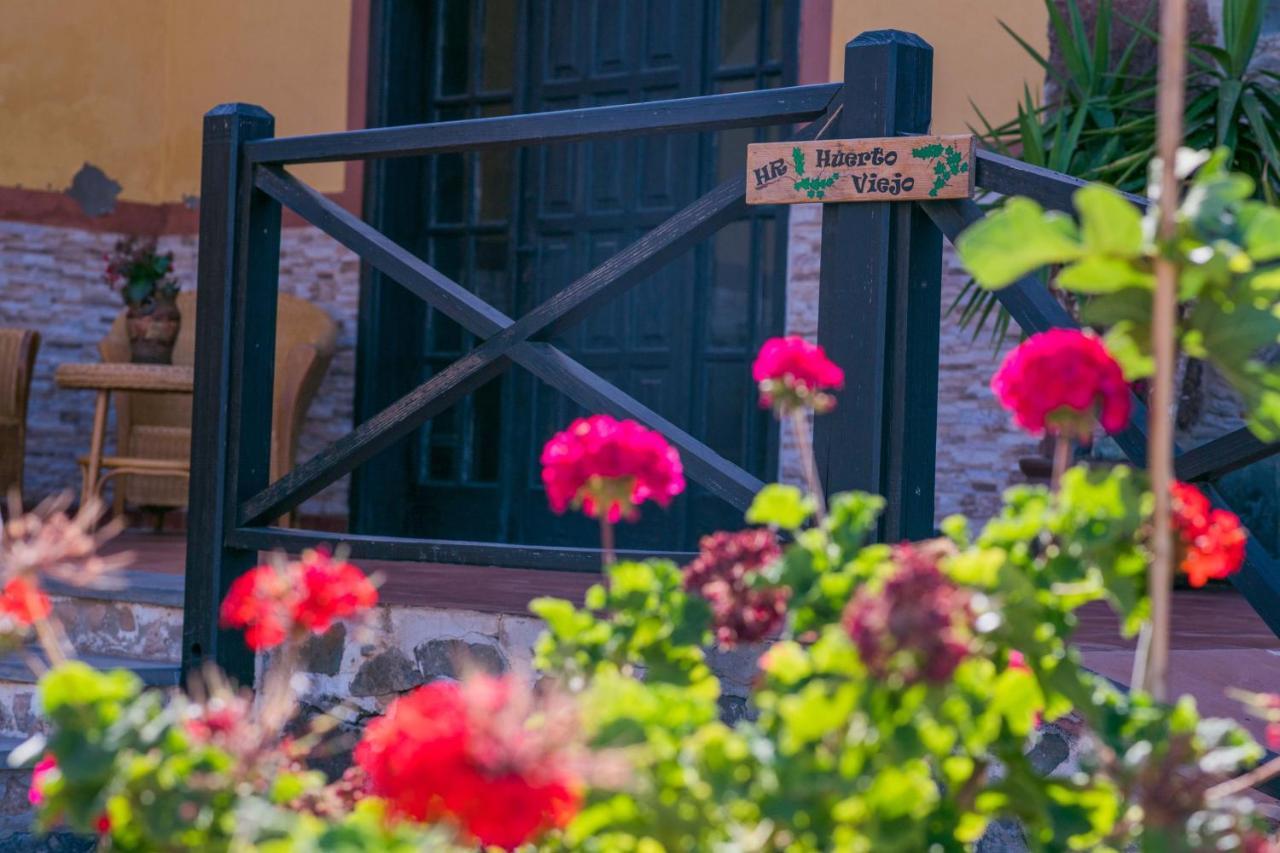 Hotel Rural Huerto Viejo Tesejerague エクステリア 写真